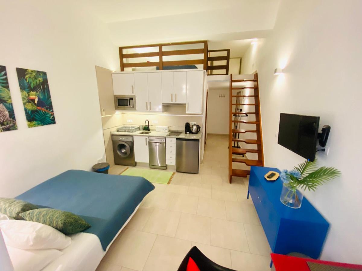 Apartamentos Puzzle Madrid Sol Exterior photo
