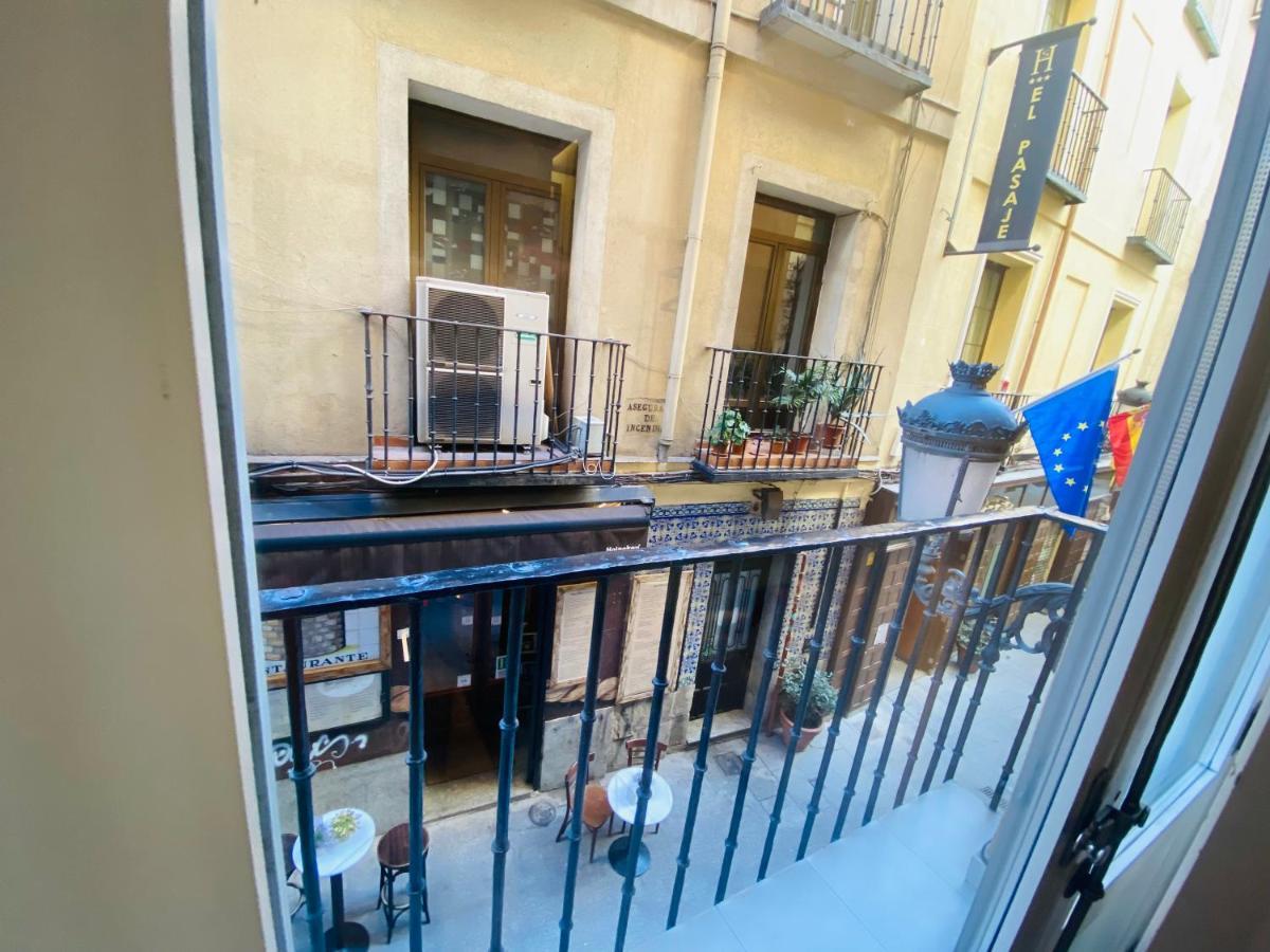Apartamentos Puzzle Madrid Sol Exterior photo