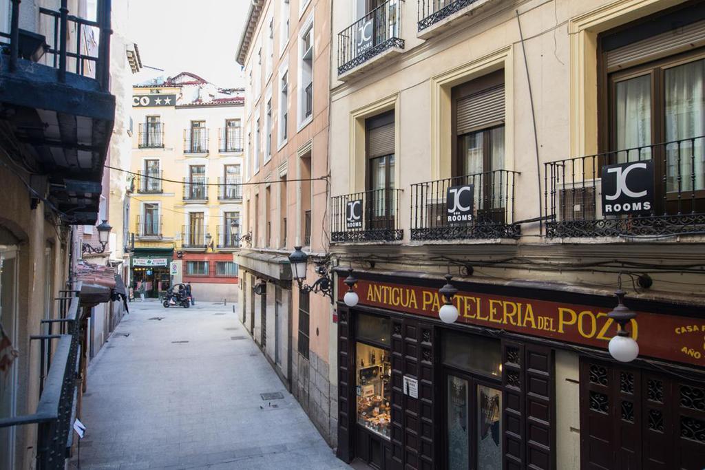 Apartamentos Puzzle Madrid Sol Exterior photo
